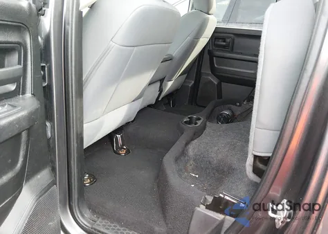 2015 Ram 1500 Express из США, поврежденный, VIN 1C6RR7FT5FS548622